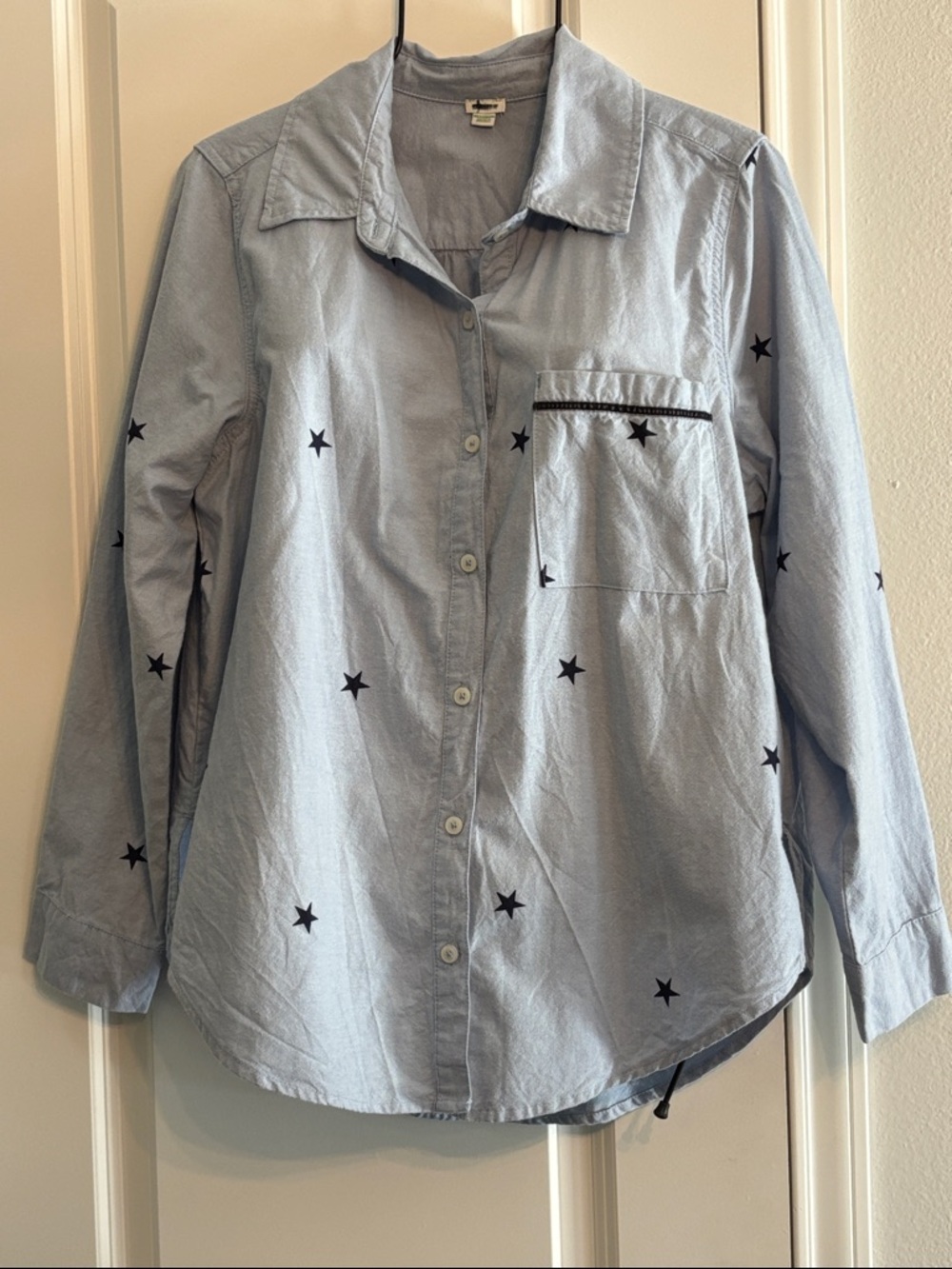 Aerie Light Blue long sleeve button down denim shirt with navy stars. Size SP